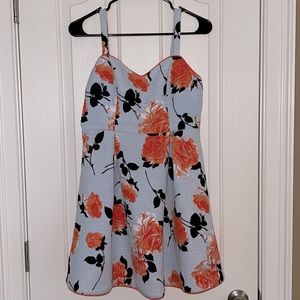 MINKPINK dress Small New without tags Floral